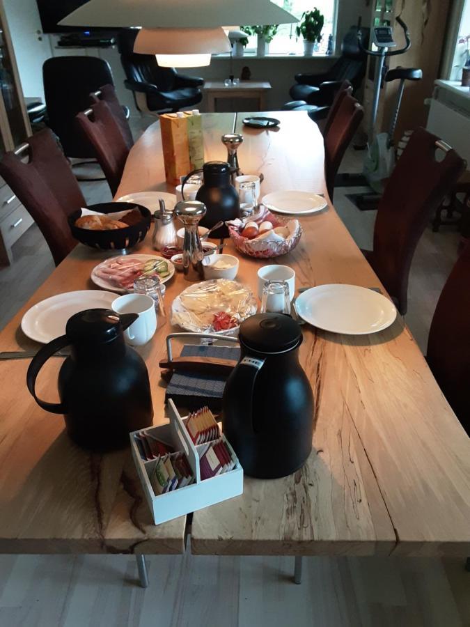 Tjornely Bed and Breakfast Ostervra Buitenkant foto
